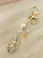 Charm  o llavero de Bolso Virgen Guadalupe y Sagrado corazon - Imagen 2