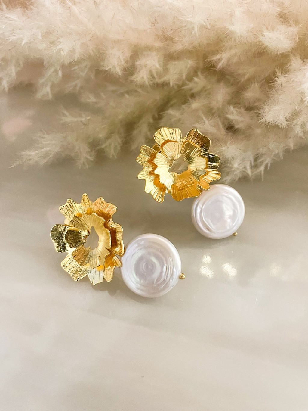 483-019bfc74-f48a-743d-b56a-3d227e520633.jpg Aretes Sol - Imagen 1
