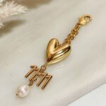 Charm para bolso 11:11  corazon