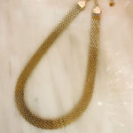 Collar Lily