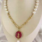 Collar Serena San Benito