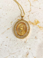 Collar de la Virgen con circonias ovalado mediano
